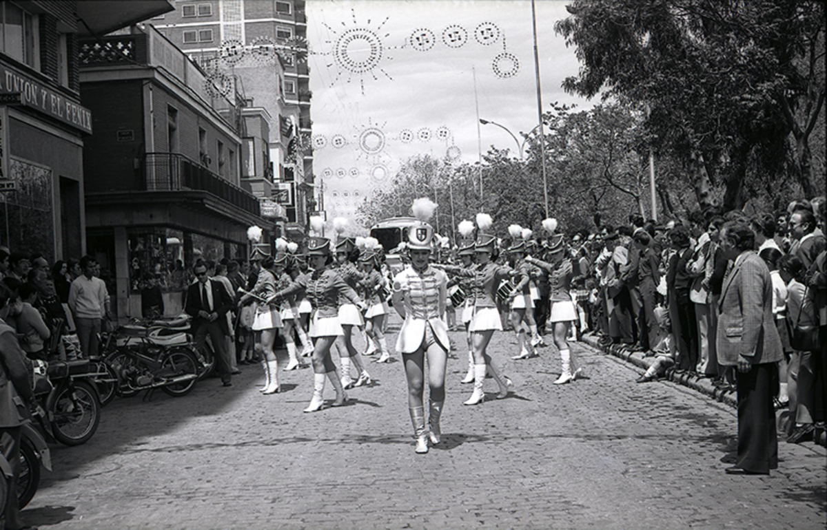 Fiestas de Puertollano, de los años 50, 60 y 70, que se celebraban en el Paseo de San Gregorio y en la Fuete de los Leones en el centro de la ciudad industrial  / FOTOS JOSÉ RUEDA MOZOS