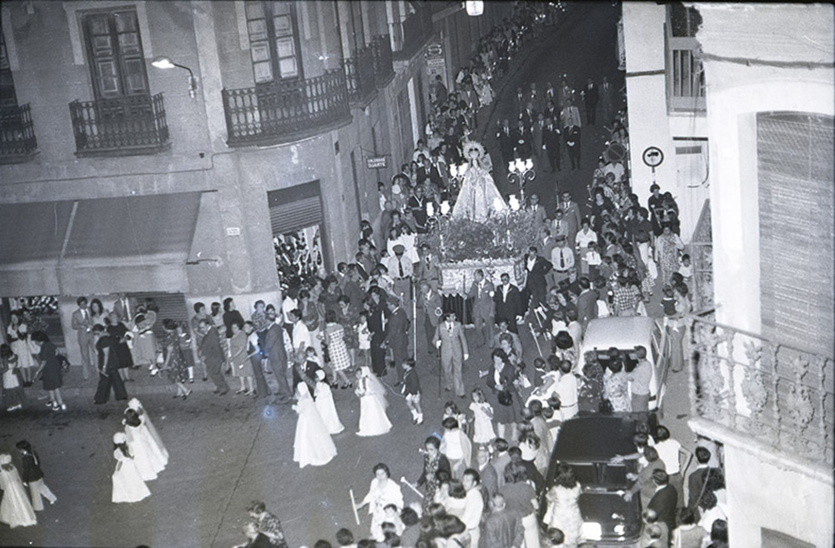 Fiestas de Puertollano, de los años 50, 60 y 70, que se celebraban en el Paseo de San Gregorio y en la Fuete de los Leones en el centro de la ciudad industrial  / FOTOS JOSÉ RUEDA MOZOS