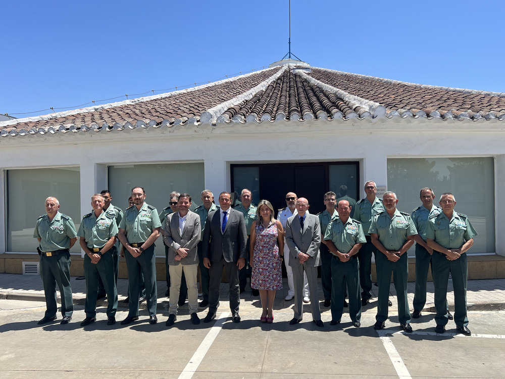 Milagros Tolón en reunión con los mandos de la Guardia Civil en Castilla-La Mancha