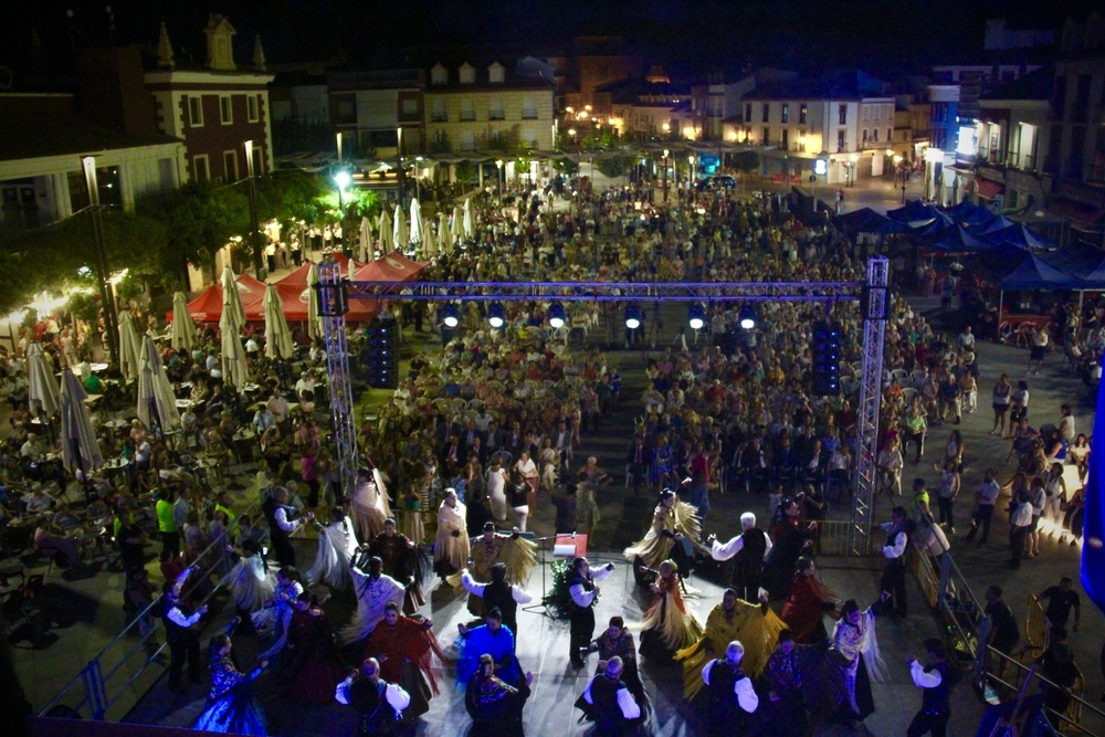 Alcázar abre sus fiestas con un pregón colmado de tradición