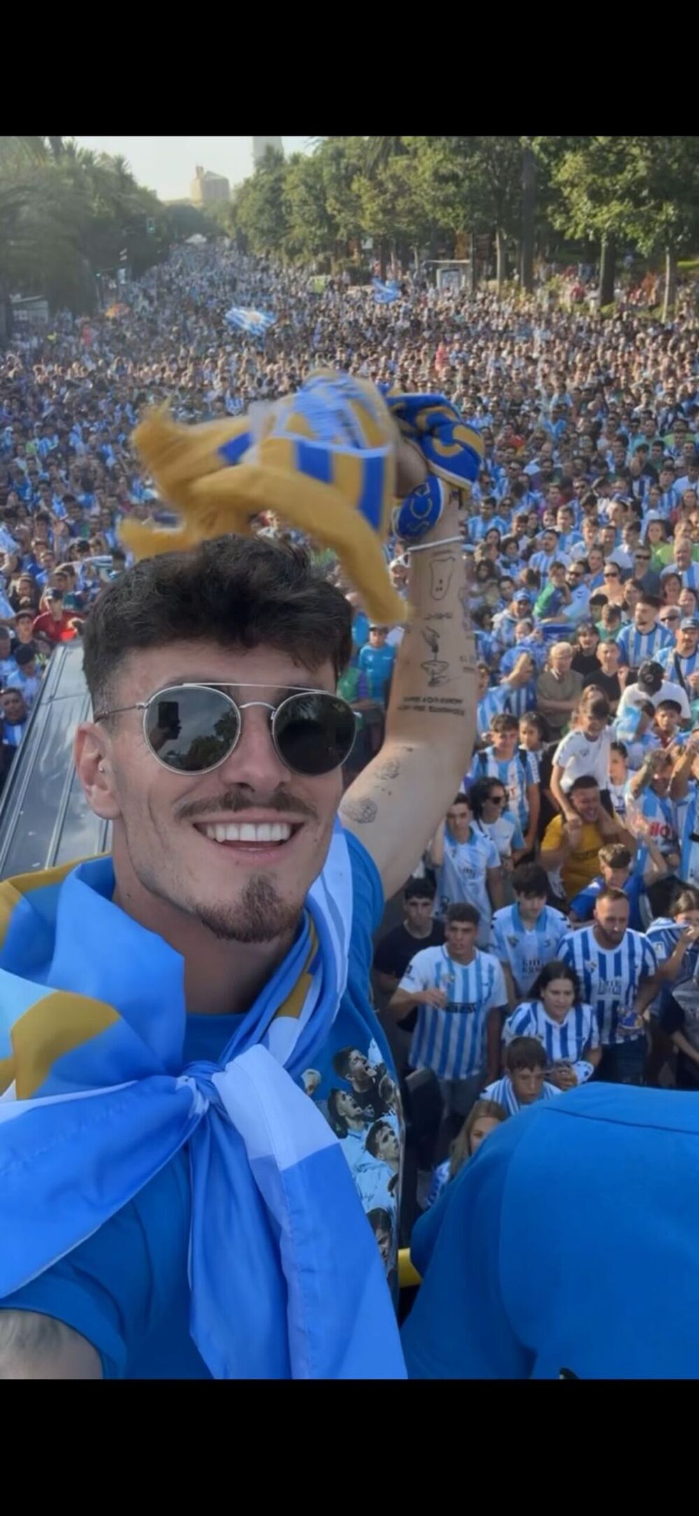 Murillo, durante la celebración por el ascenso a Segunda.