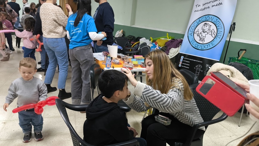 Vecinos de Fuensanta organizan su primera merienda navideña