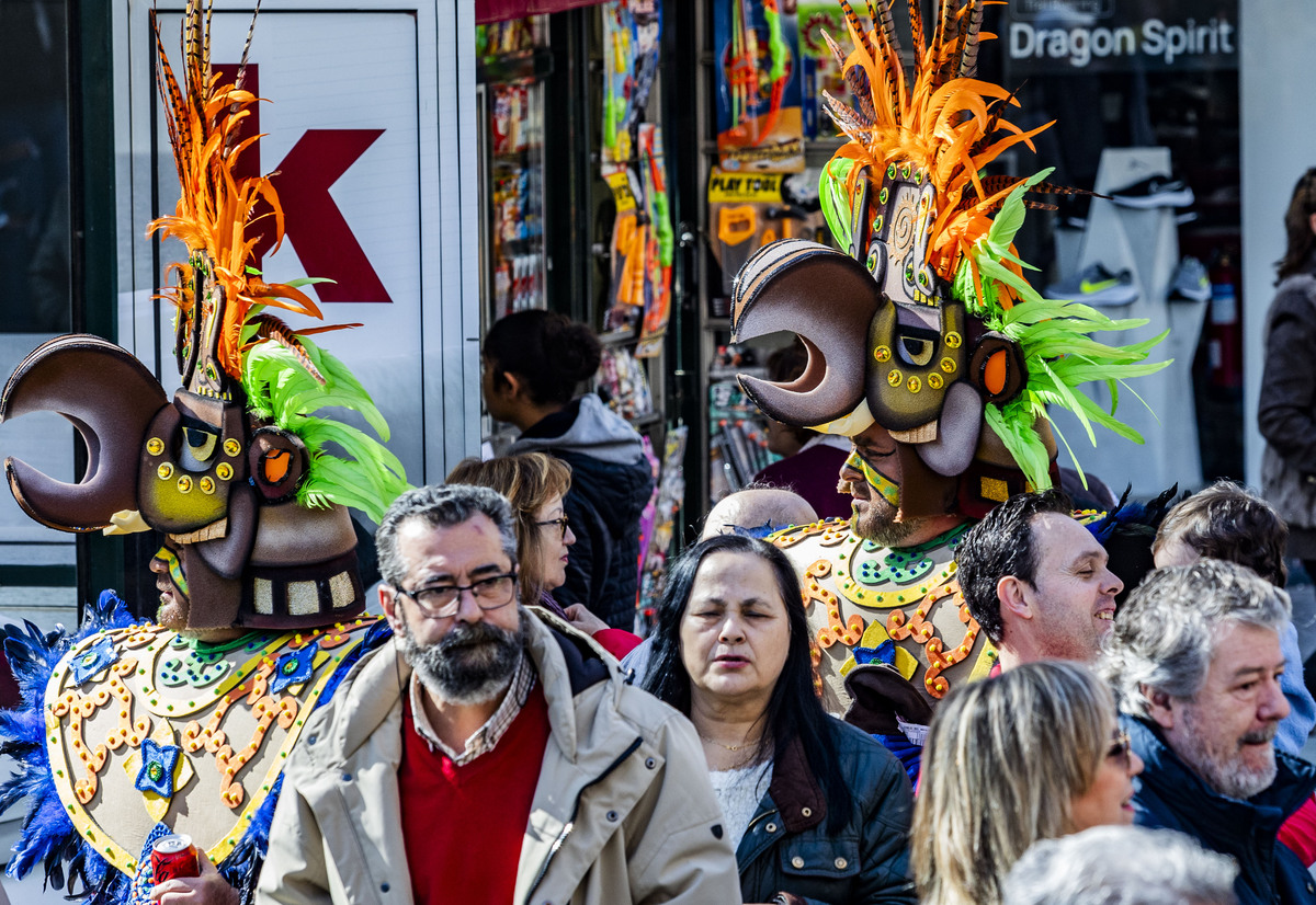 desfile de piñata, desfile de carnaval en ciudad real, carnaval, desfile de Piñata  / RUEDA VILLAVERDE