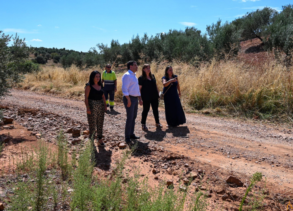 Valverde visita Castellar tras la pasada tormenta 