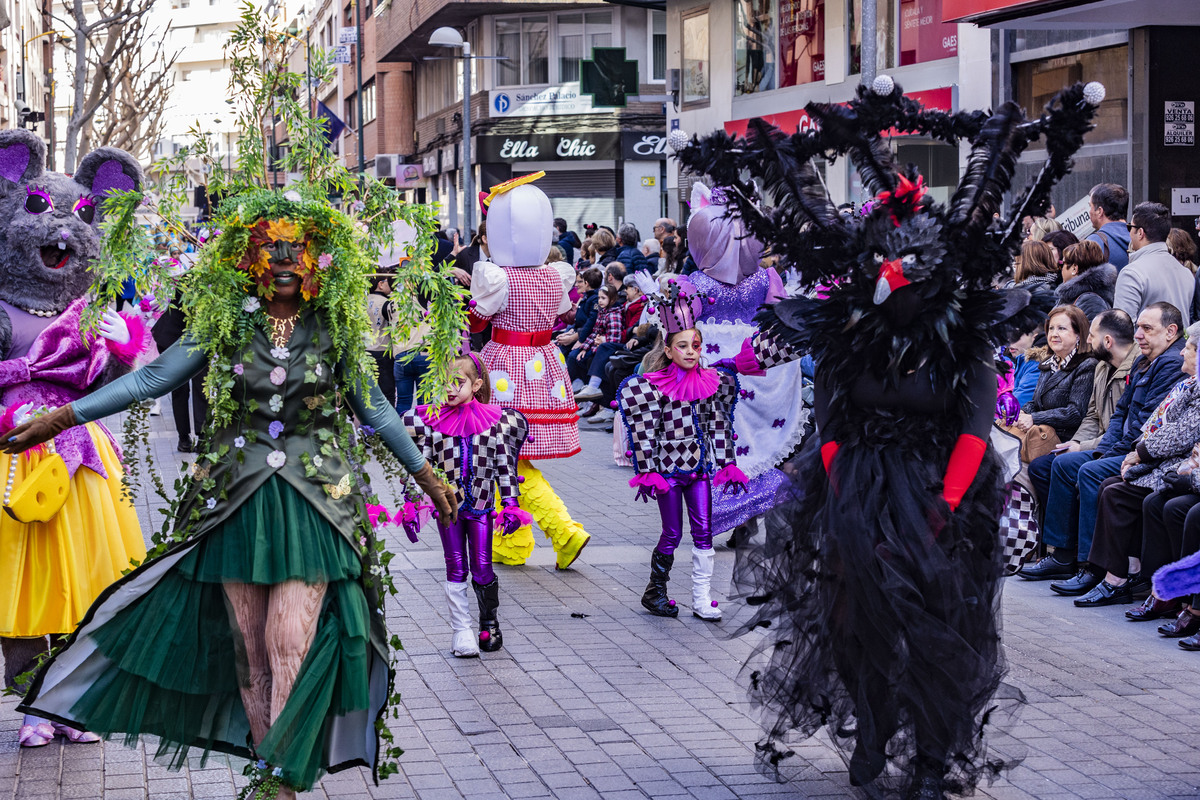 desfile de piñata, desfile de carnaval en ciudad real, carnaval, desfile de Piñata  / RUEDA VILLAVERDE