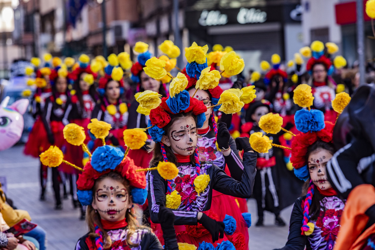 desfile de piñata, desfile de carnaval en ciudad real, carnaval, desfile de Piñata  / RUEDA VILLAVERDE