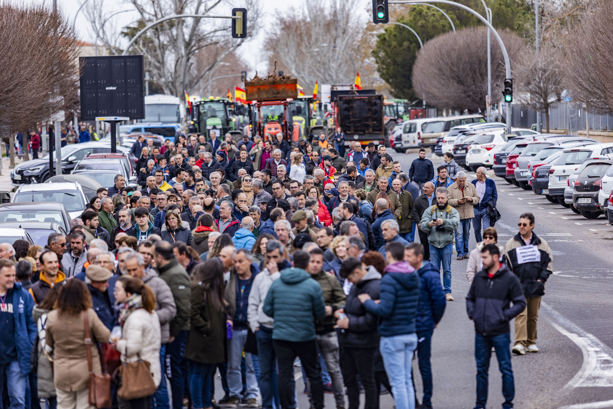 manifestación de agricultores en Ciuadad Rel, AsAJA, TRACTORADA EN CIUDAD REAL, INCIDENTES CON LA POLICÍA NACIONAL Y POLICÍA LOCAL, SUCESO,  Pedro Barato de Asaja enfrentándose a la Policía Nacional, durante la trastorada en Ciudad Real  / RUEDA VILLAVERDE