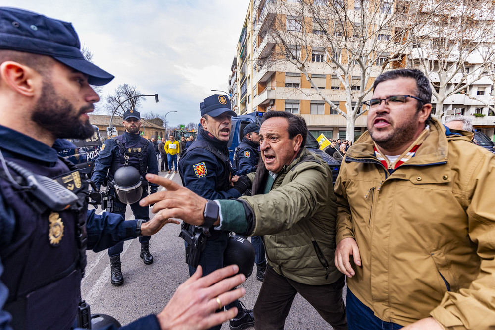 Momentos de tensión en el cierre de la manifestación agraria