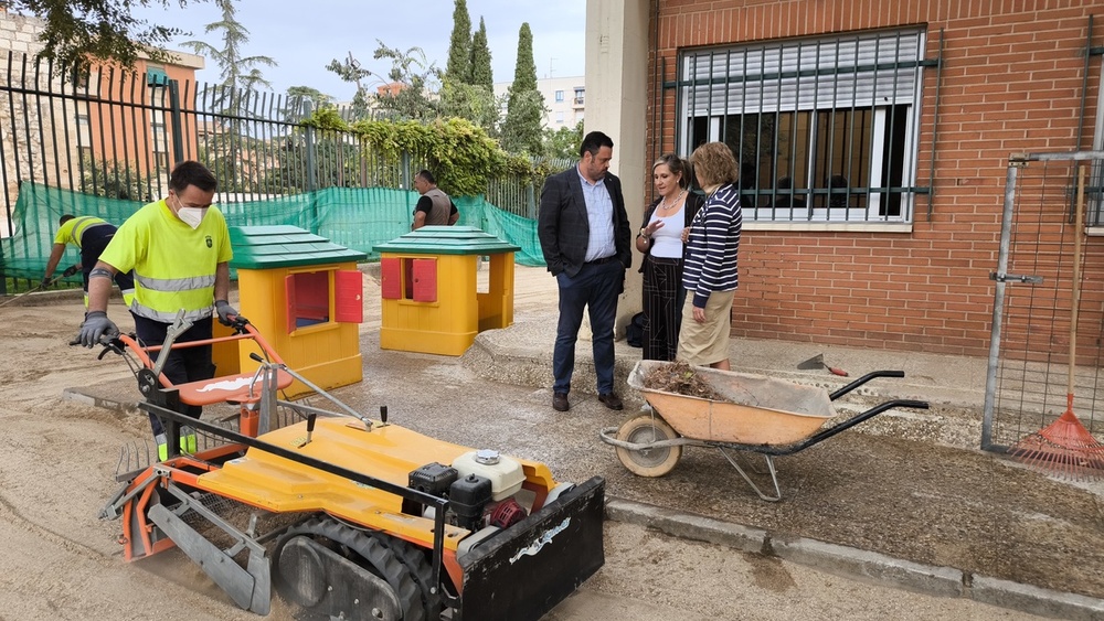 Campaña de limpieza de areneros en los centros educativos