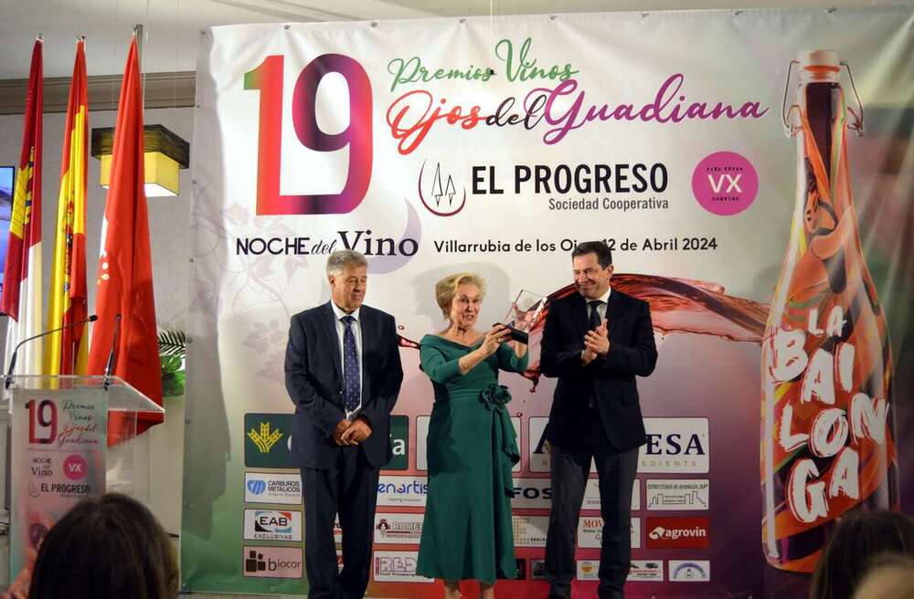 El presidente de la Diputación elogia a El Progreso