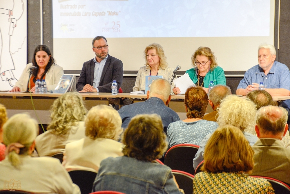 Imagen de la presentación del libro.