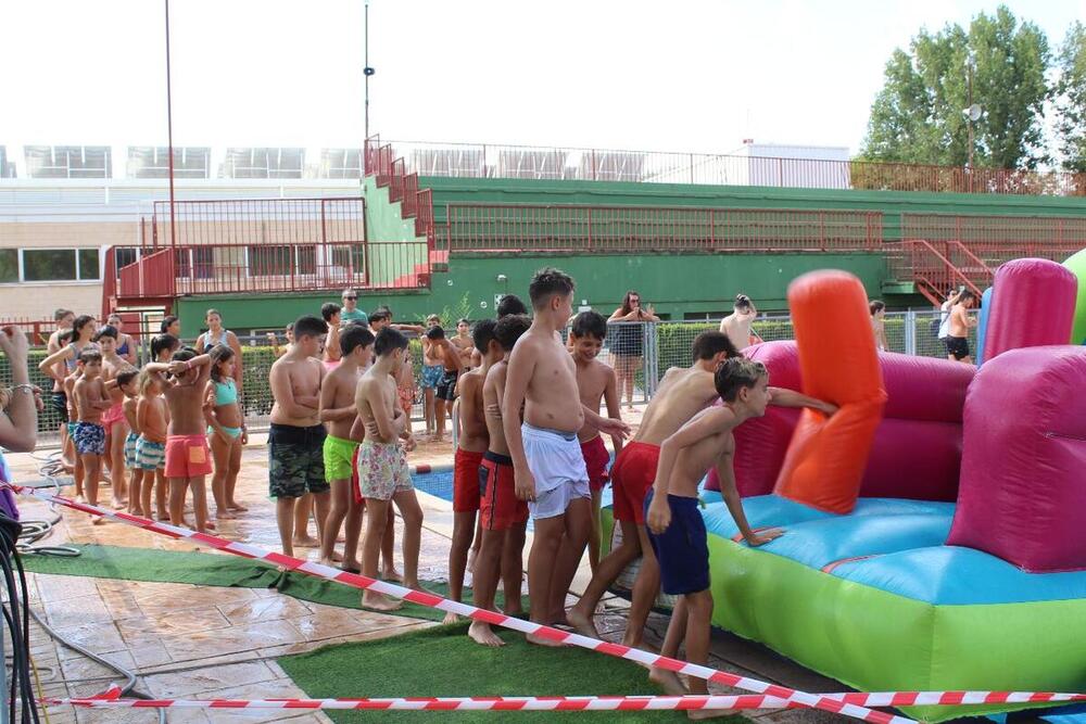 Alcázar despide la temporada de verano con el Día del Agua 