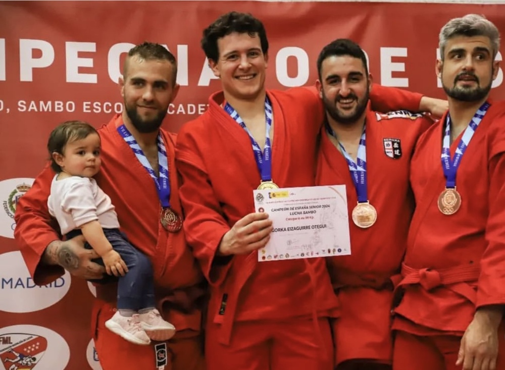 Samuel Ortega, plata en el Nacional de Sambo