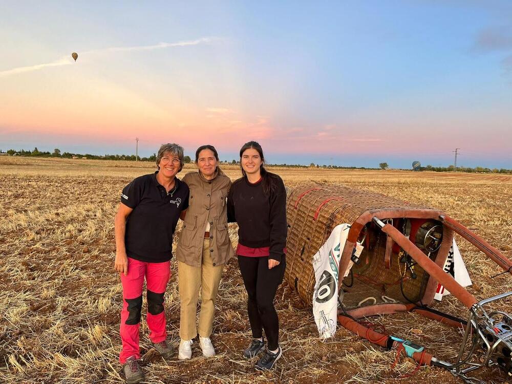 Milagros Calahorra pudo subir a uno de los globos.