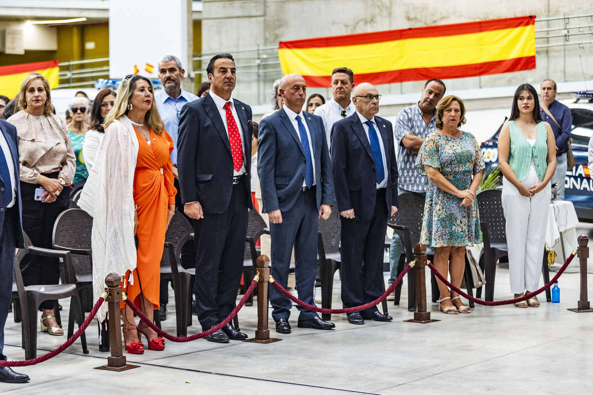 Actos de la Policía Nacional, festividad de la policía Nacional, entreg ade meddallas Ángels Custodios patrón de la Policía NACIONAL  / RUEDA VILLAVERDE