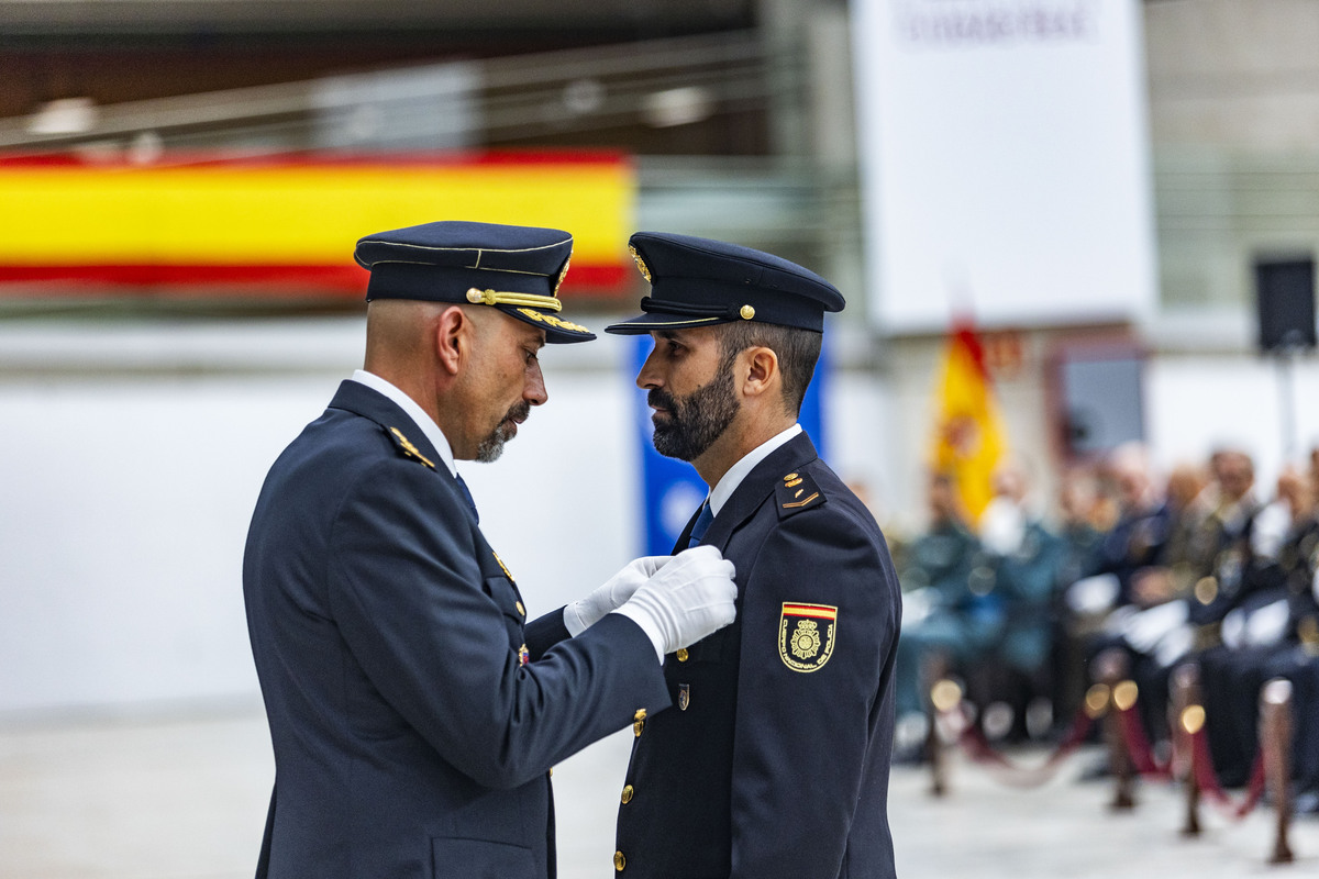 Actos de la Policía Nacional, festividad de la policía Nacional, entreg ade meddallas Ángels Custodios patrón de la Policía NACIONAL  / RUEDA VILLAVERDE