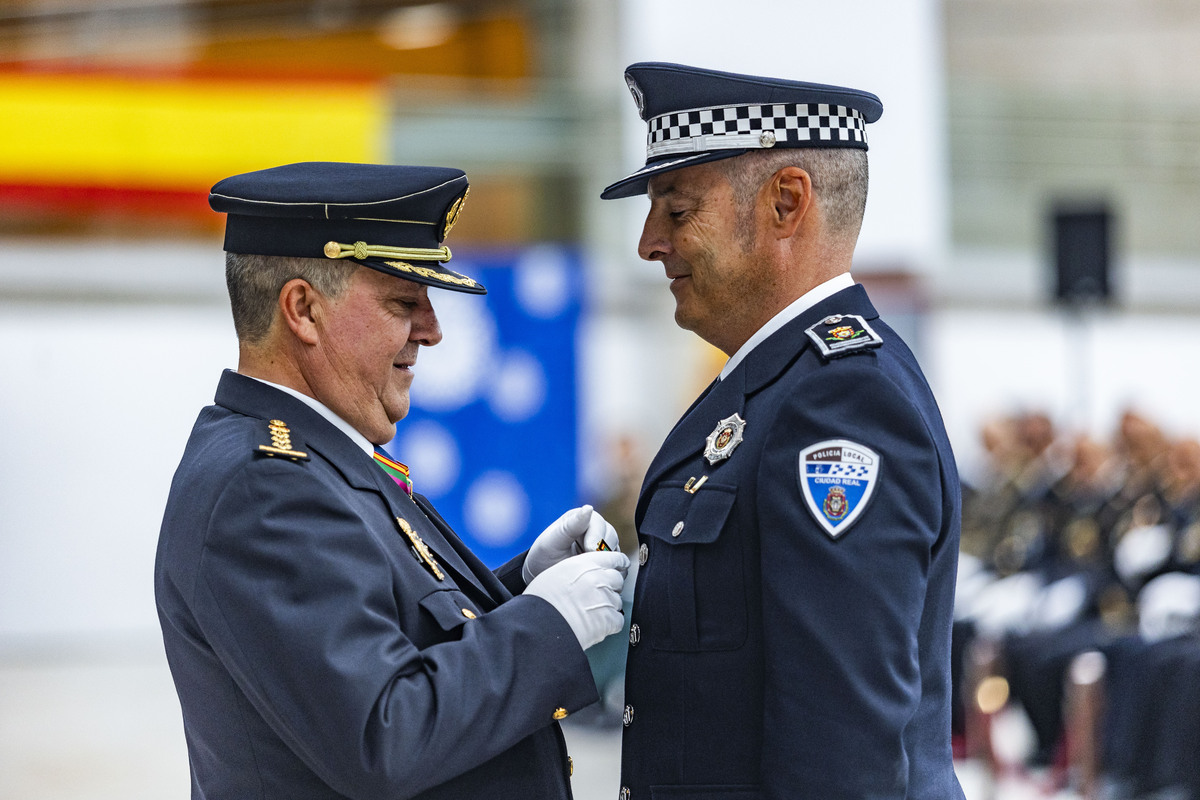 Actos de la Policía Nacional, festividad de la policía Nacional, entreg ade meddallas Ángels Custodios patrón de la Policía NACIONAL  / RUEDA VILLAVERDE