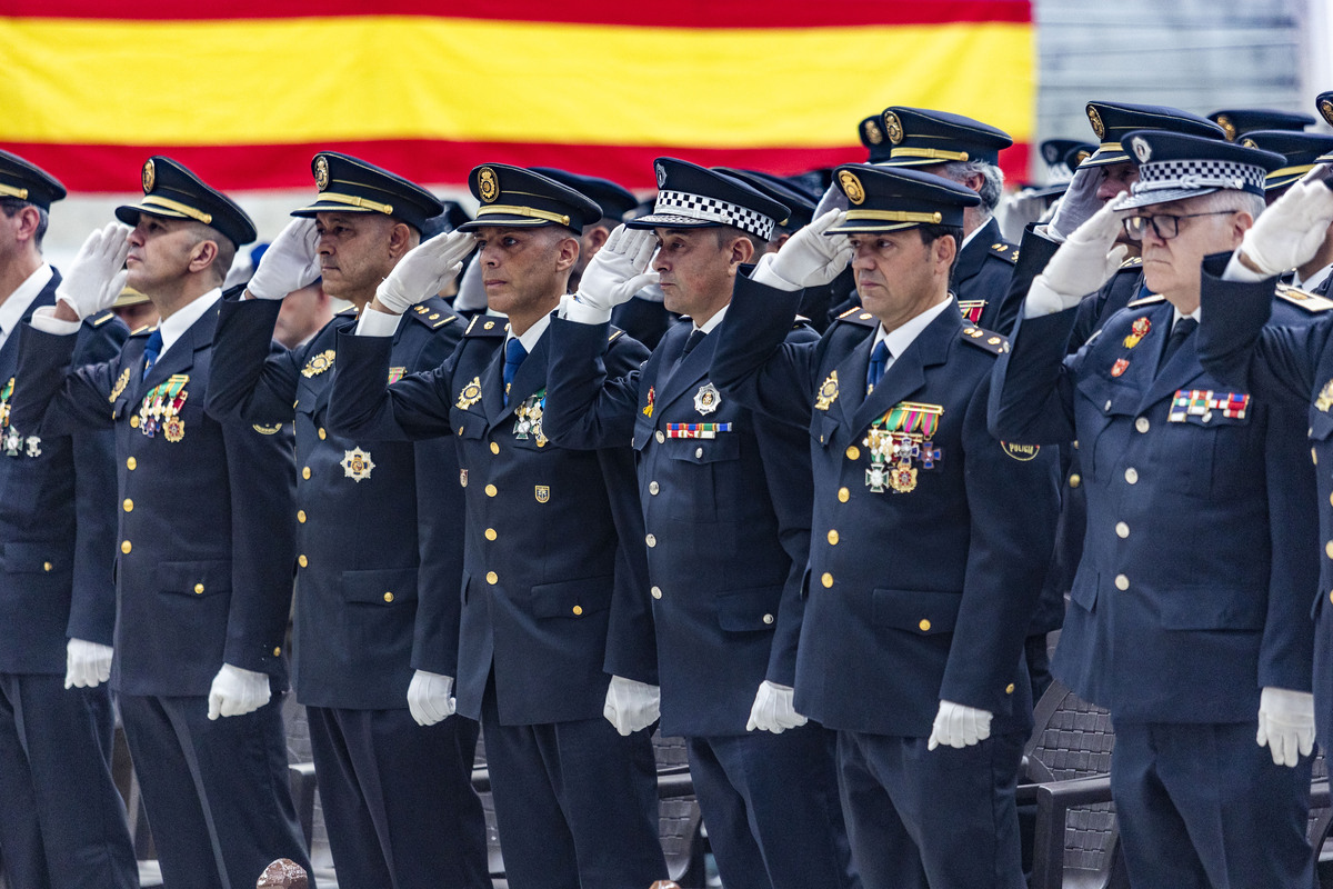 Actos de la Policía Nacional, festividad de la policía Nacional, entreg ade meddallas Ángels Custodios patrón de la Policía NACIONAL  / RUEDA VILLAVERDE