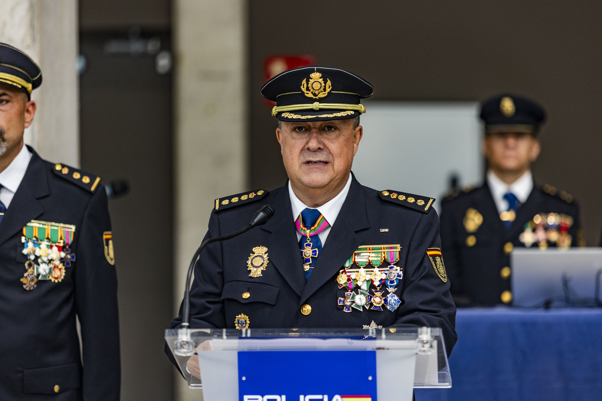 Actos de la Policía Nacional, festividad de la policía Nacional, entreg ade meddallas Ángels Custodios patrón de la Policía NACIONAL  / RUEDA VILLAVERDE