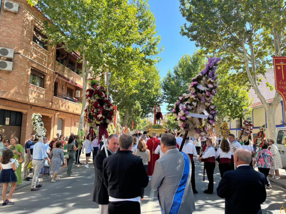 Valverde pone en valor la Procesión de Alabardas