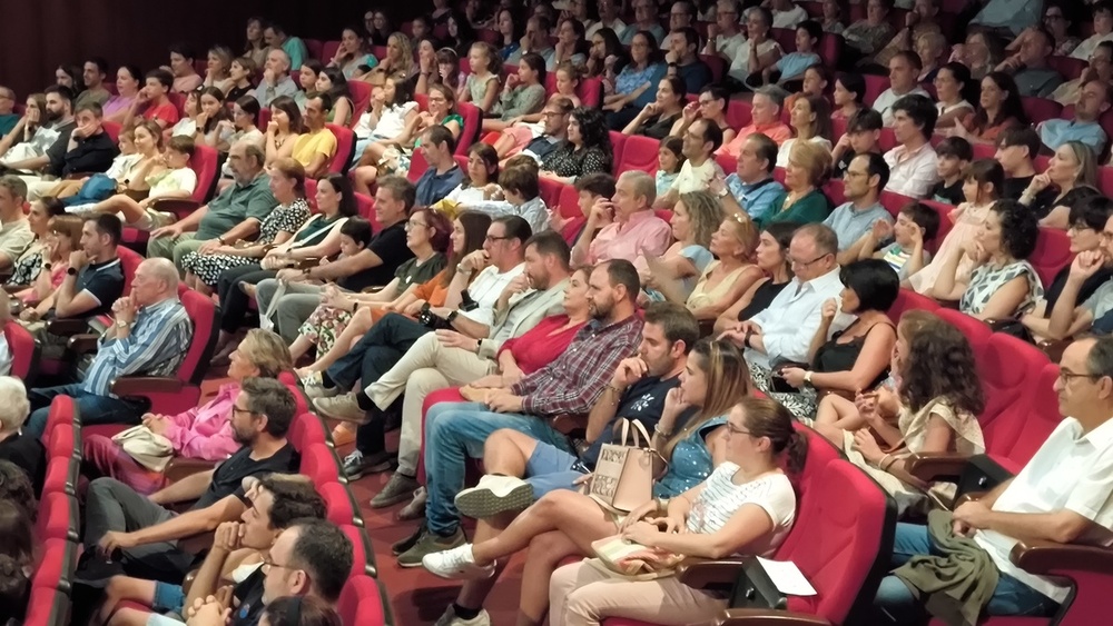 La Gala de la Magia congrega a 900 personas en el Quijano