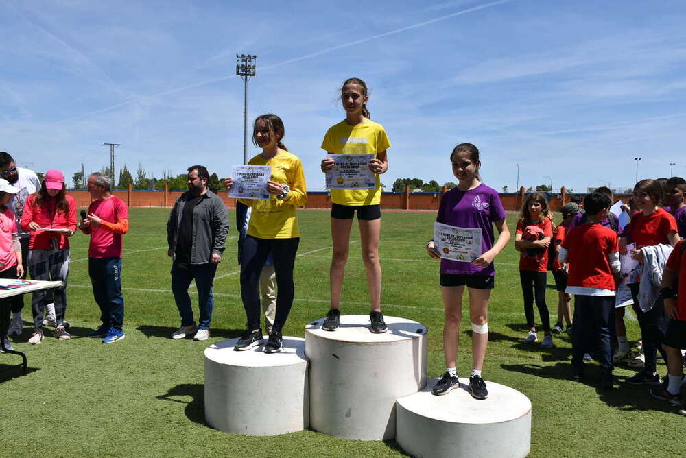 Más de 350 alumnos participan en las I Mini Olimpiadas