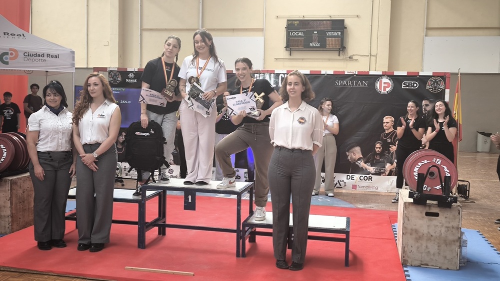 Éxito de participación en el I Campeonato de Powerlifting