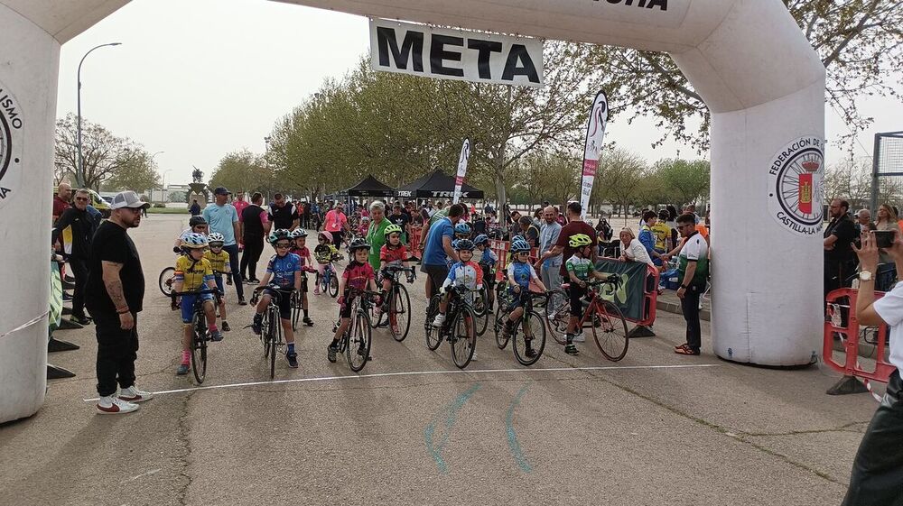 Trofeo Federación de Ciclismo empieza a lo grande en Almagro