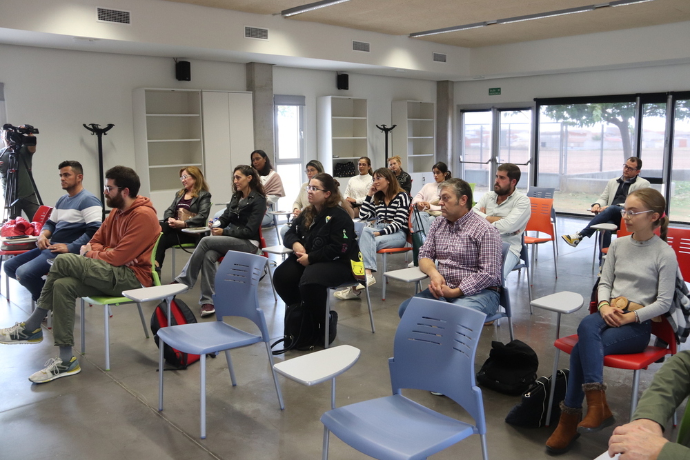 17 proyectos empresariales participan en el espacio coworking