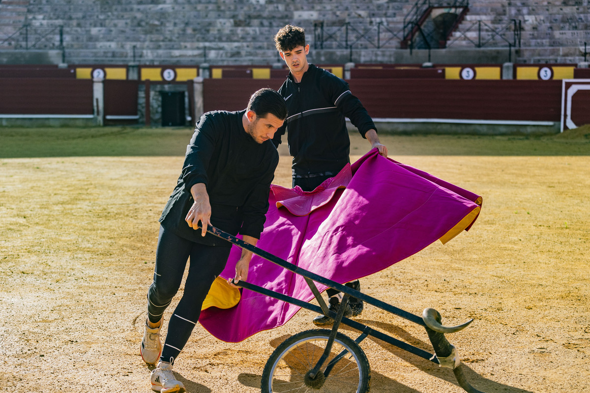 INICIO DE LAS CLASE EN LA PLAZA DE TOROS DE LA ESCUELA DE TAUROMÁQUIA, INICIO DE LAS CLASES TAURINAS DE LA ESCUELA DE TAUROMAQUIA, TOROS  / RUEDA VILLAVERDE