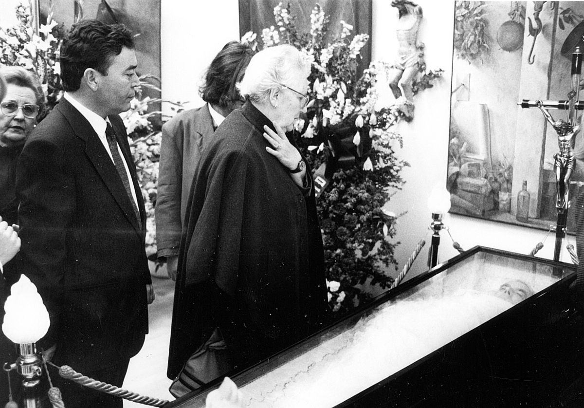 PINTOR LÓPEZ VILLASEÑOR AÑOS 90. CON BONO, FRANCISCO NIEVA, JOSE MARÍA BARREDA Y LA PRIMA DEL REY JUAN CARLOS I EN EL FUNERAL  / RUEDA VILLAVERDE