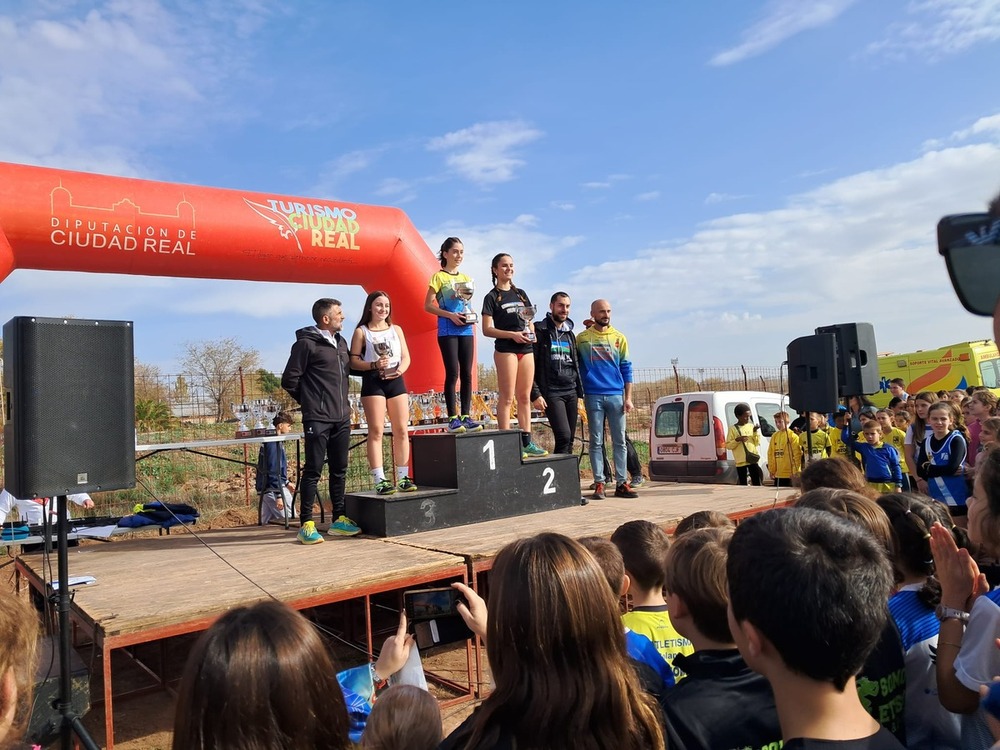 Victorias repartidas en el Provincial Escolar de Cross