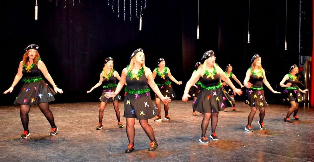 Los barrios cantan a la Navidad en un festival de villancicos 