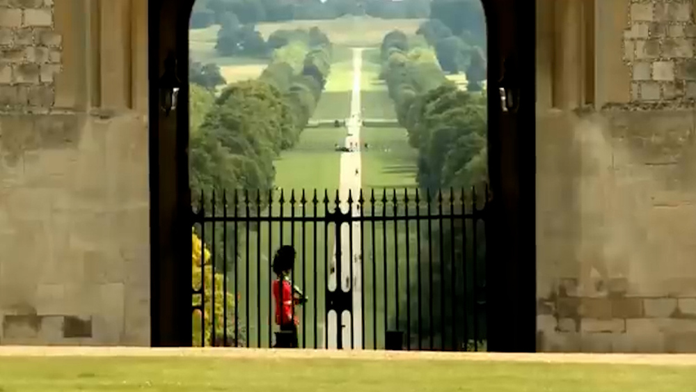 Roban varios vehículos de la finca del Castillo de Windsor