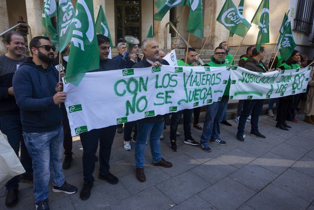 CSIF cifra en 95% el seguimiento de la huelga en el transporte