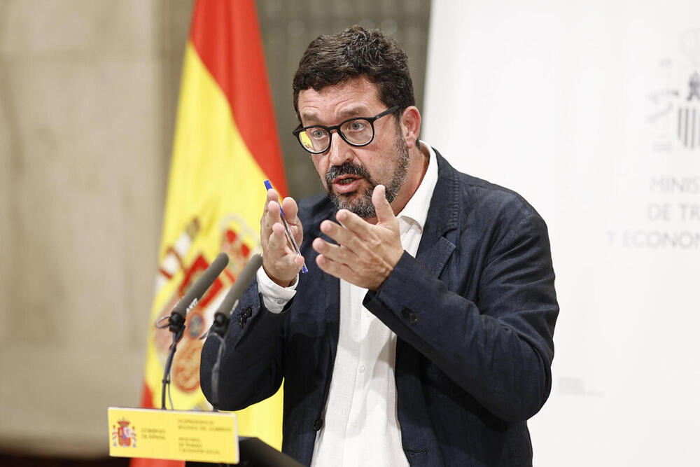 El secretario de Estado de Trabajo, Joaquín Pérez Rey, durante la rueda de prensa de hoy