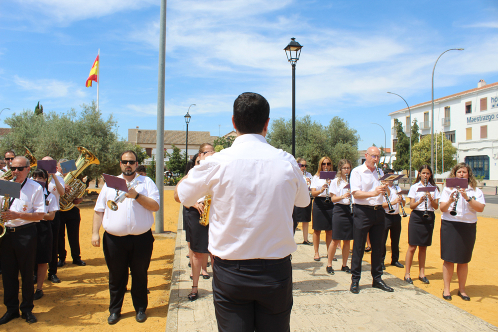 Inaugurado el monumento a la Cruz de la Orden de Calatrava