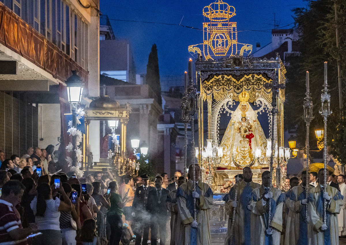 Procesión de la Virgen del Prado de Ciudad Real Feria de Agosto  / RUEDA VILLAVERDE