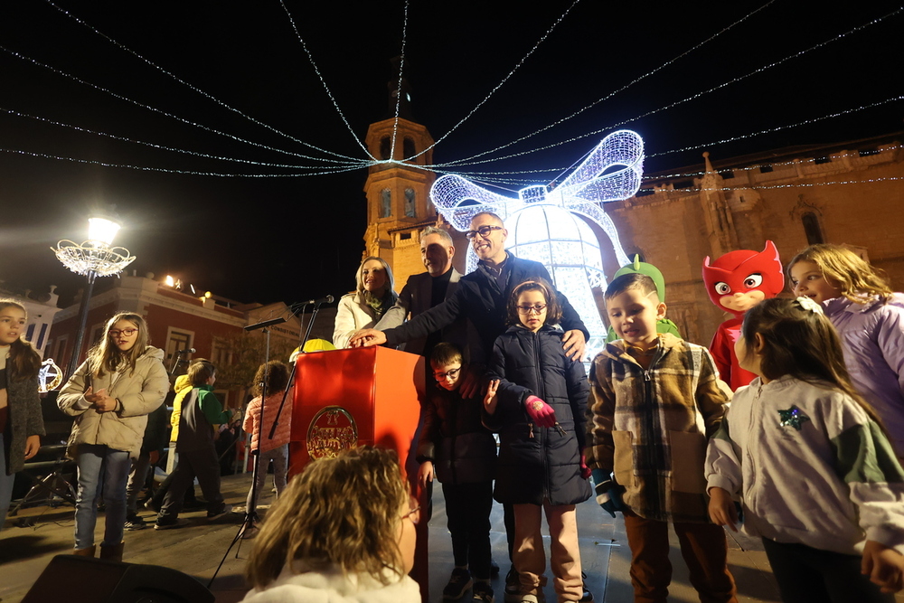 Valdepeñas alumbra el sueño de la Navidad