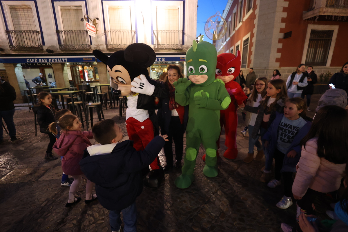 Inaguración de las luces navideñas de Valdepeñas, Luces de Navidad en Valdepeñas  / TOMÁS FERNÁNDEZ