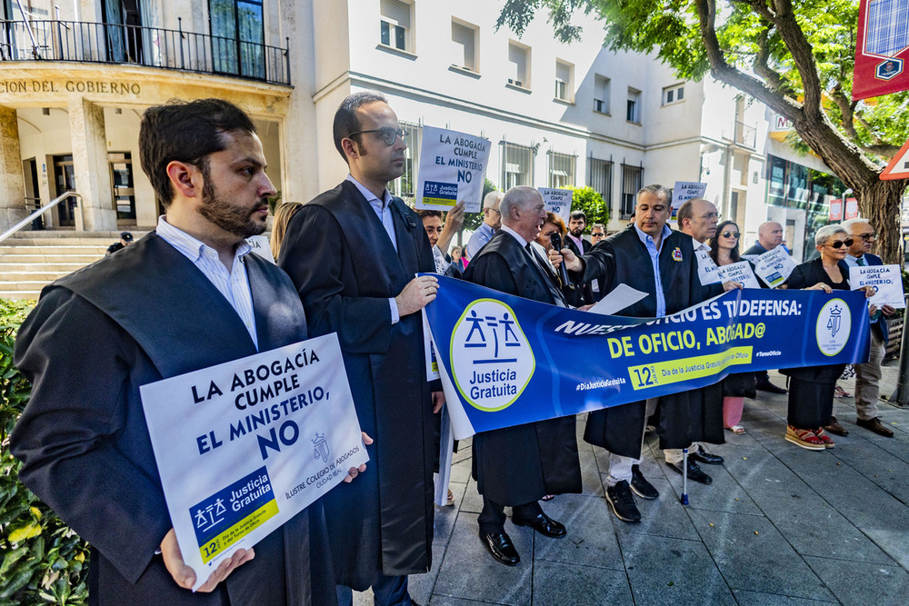 El Turno de Oficio sale a la calle para pedir soluciones