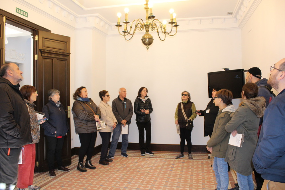 Más de 2.000 personas visitan el Palacete de la Cruz Roja