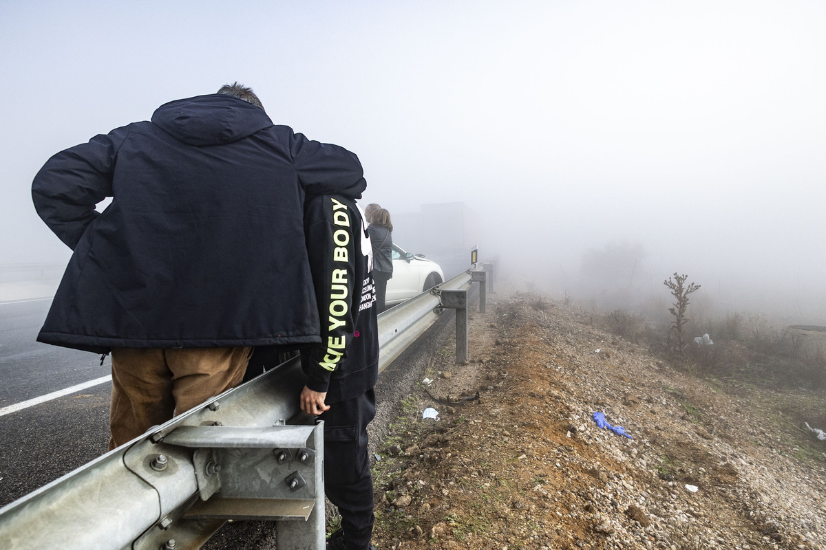 accidente multiple por la niebla, con 3 fallecidos y 18 heridos en la autovia de andalucía en la A 4 a la altura de Santa Cruz de Mudela,  accidente multiple en tre varios camiones y coches con tres fallecidos y 18 heridos dos graves, suceso  / RUEDA VILLAVERDE