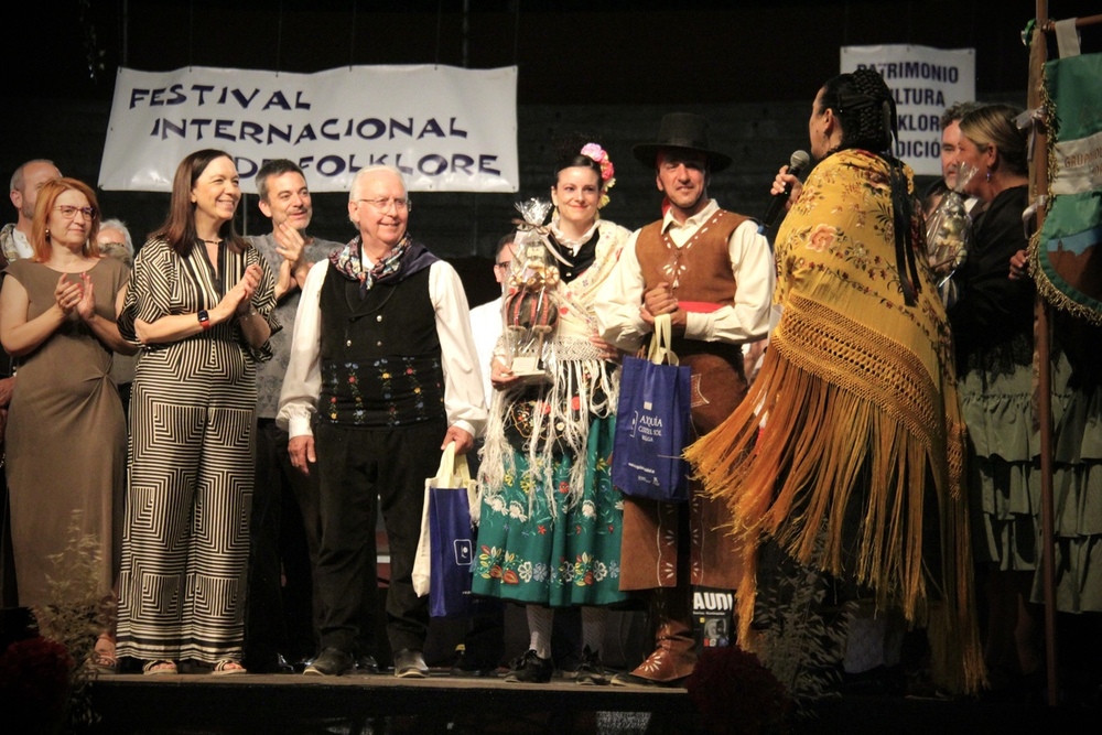 La Gala Folklórica Nacional cierra el LX festival de Alcázar