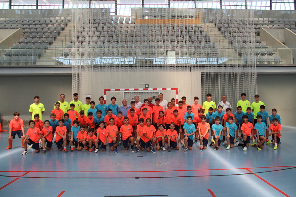 El Campus de Fútbol Sala del CD Racing reúne a 55 menores