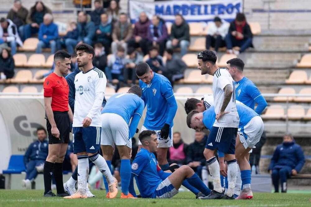 Momento en el que Pascu cae lesionado.