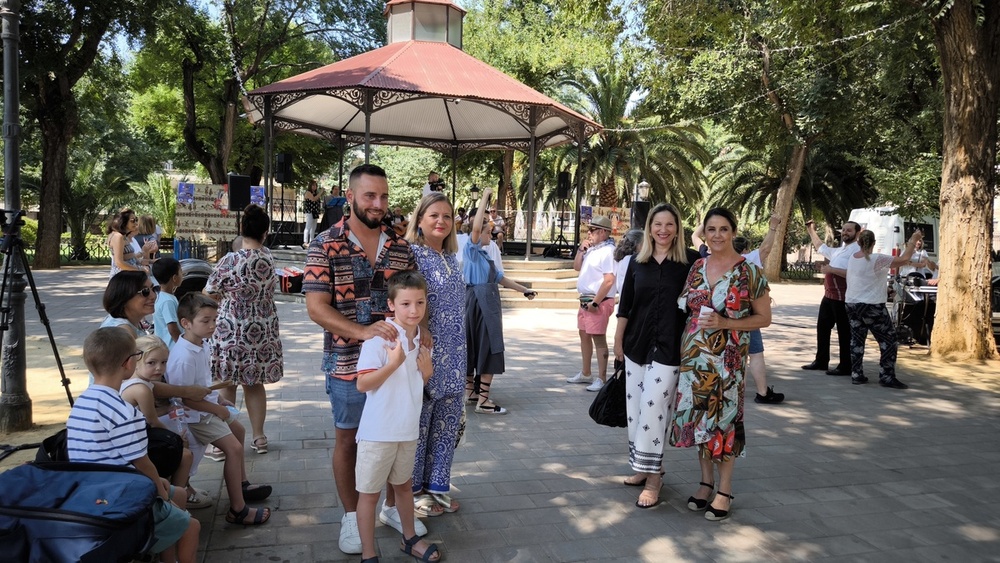 El Prado acoge la VII Fiesta de la Seguidilla