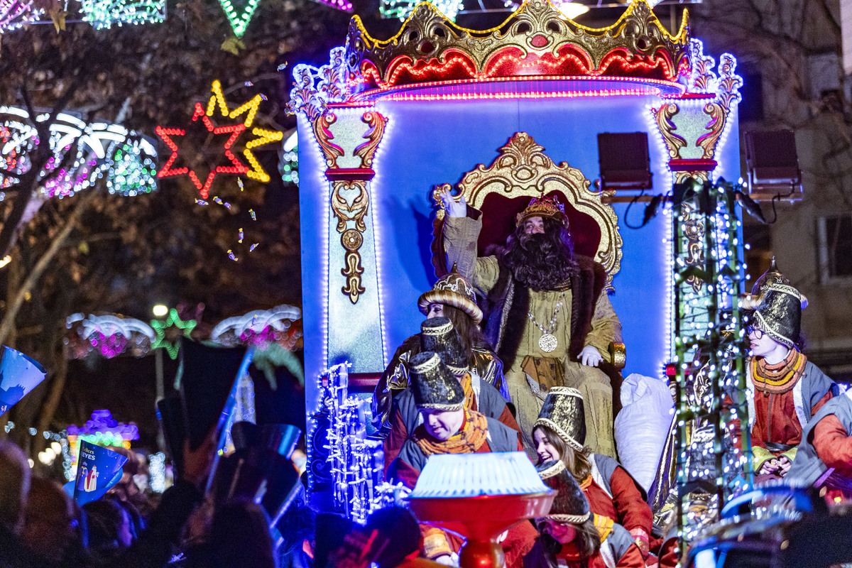 Cabalgata de los Reyes Magos, Navidad, Reyes Magos cabalgata en ciudad real  / RUEDA VILLAVERDE