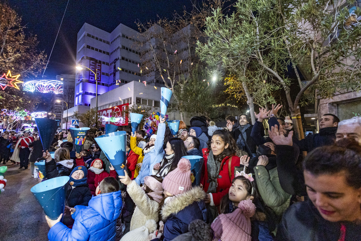 Cabalgata de los Reyes Magos, Navidad, Reyes Magos cabalgata en ciudad real  / RUEDA VILLAVERDE