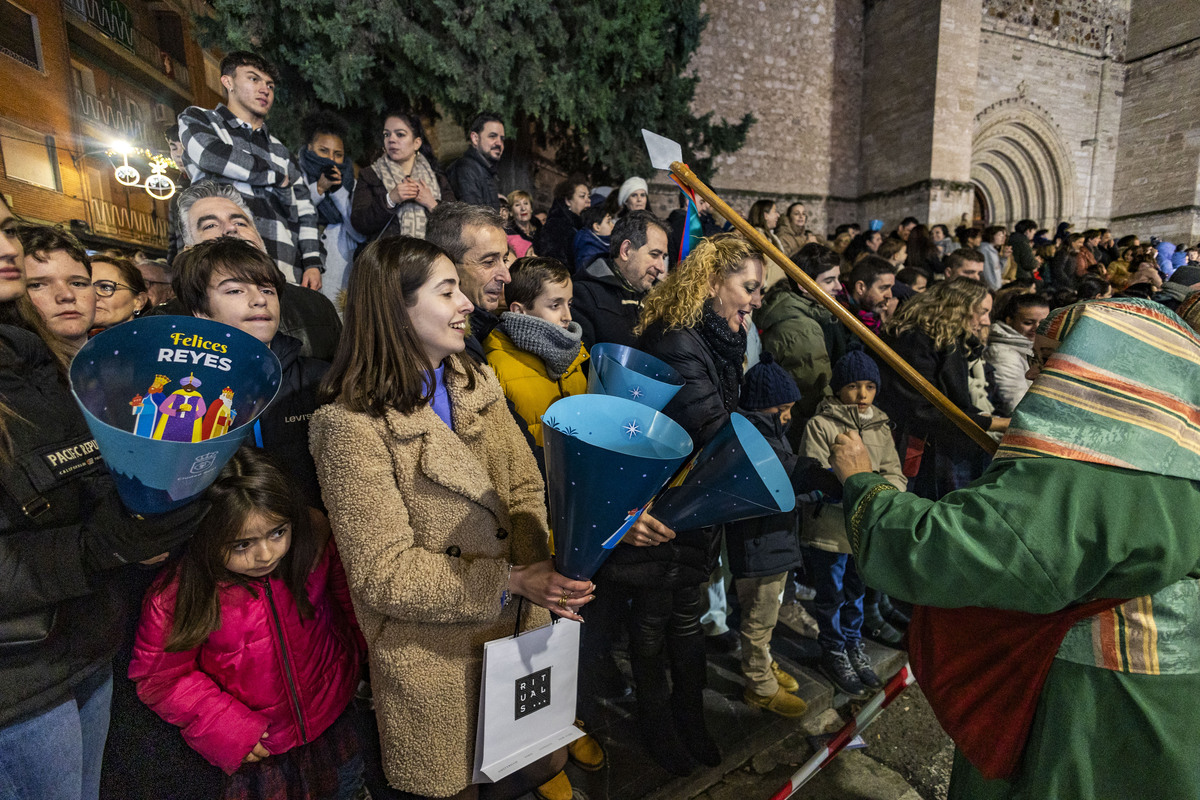 Cabalgata de los Reyes Magos, Navidad, Reyes Magos cabalgata en ciudad real  / RUEDA VILLAVERDE